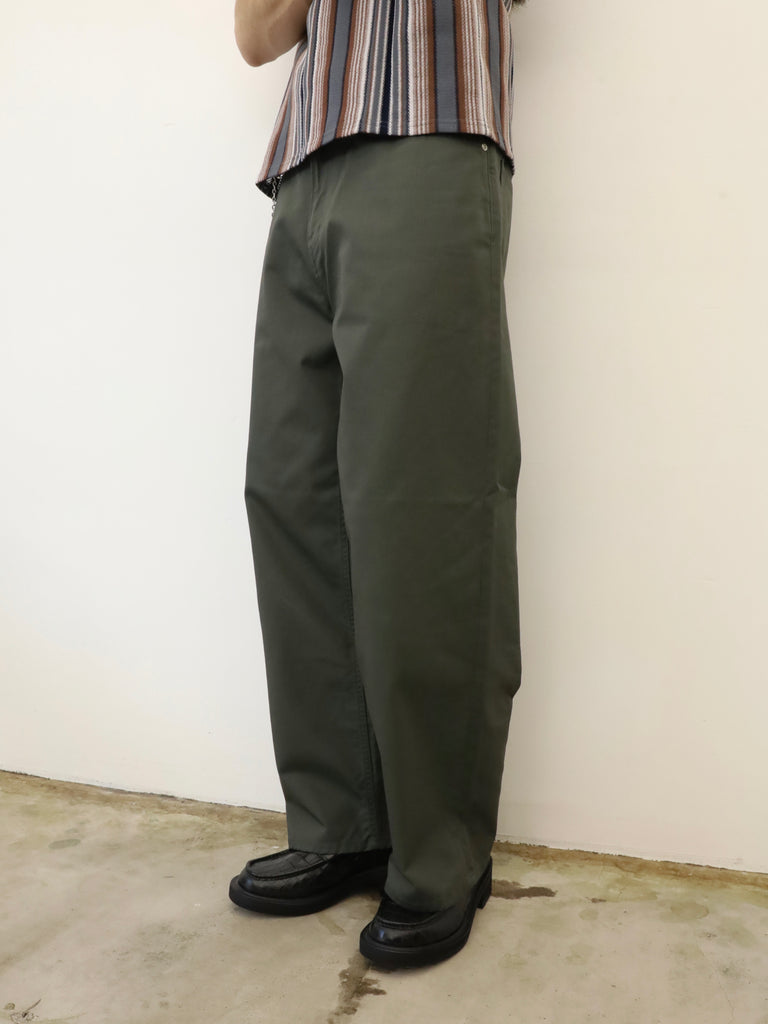 BAGGY CHINO PANTS